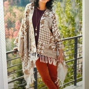 NWT Soft Surrounding gold and white kimono one size